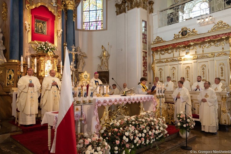 Pielgrzymka chorych i cierpiących oraz służby zdrowia do Rokitna