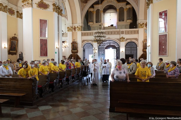 Pielgrzymka chorych i cierpiących oraz służby zdrowia do Rokitna