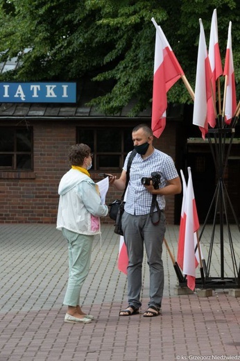 Pielgrzymka chorych i cierpiących oraz służby zdrowia do Rokitna