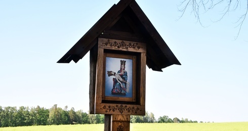 Błogosławieństwo kapliczki w miejscu śmierci ks. Wójtowicza