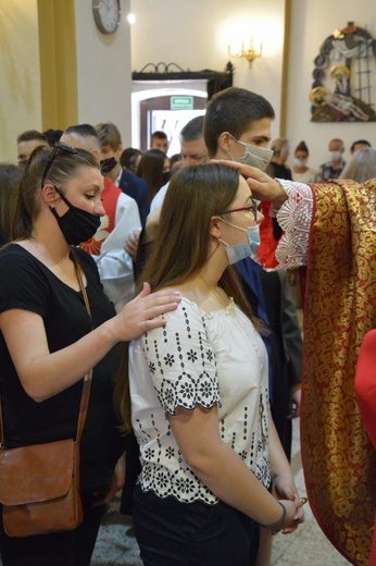 Bierzmowanie w sądeckiej Zawadzie