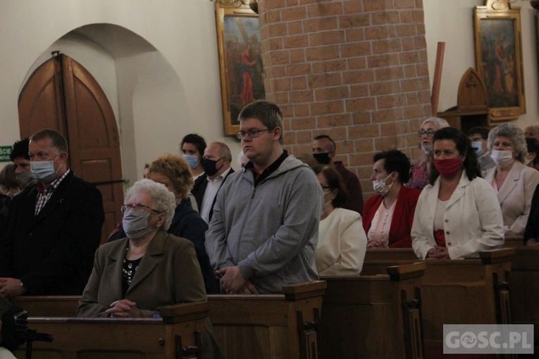 Parafia NSPJ w Żarach ma 40 lat