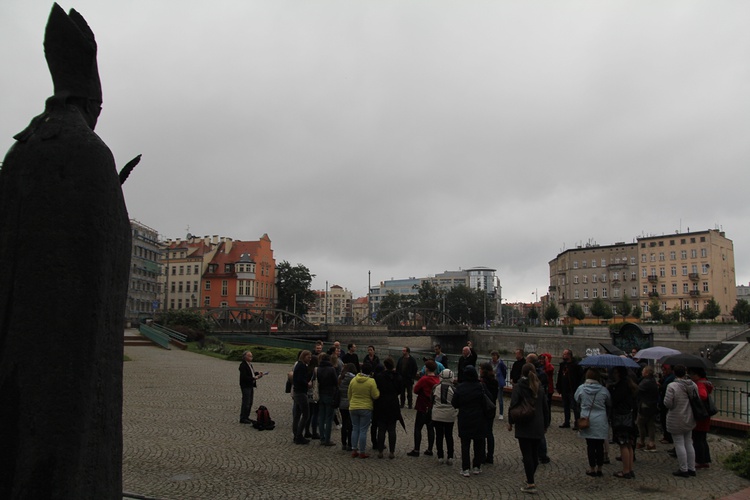 III Weekend Ewangelizacyjny we Wrocławiu "Ochrzczeni Ogniem" - piątek