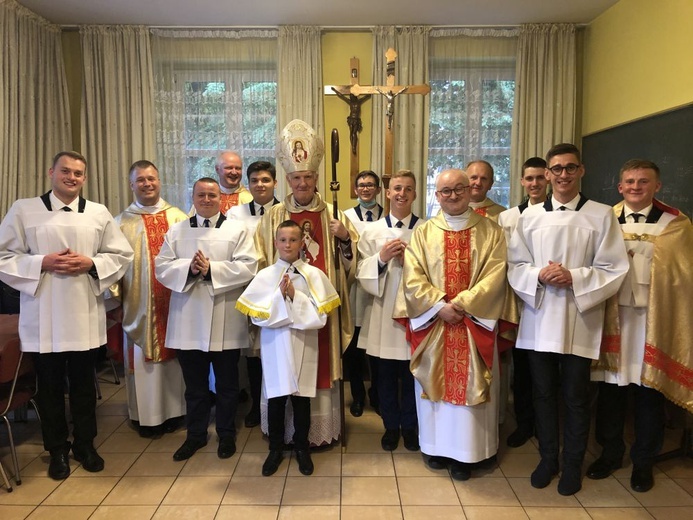 Msza św. i procesja w parafii pw. Najświętszego Serca Pana Jezusa w Ząbkowicach Śląskich