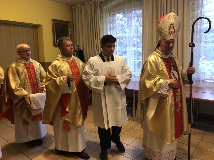 Msza św. i procesja w parafii pw. Najświętszego Serca Pana Jezusa w Ząbkowicach Śląskich