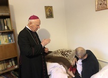 Biskup odwiedził ks. Stanisława Matuszewskiego, jednego z najstarszych pallotynów na świecie.