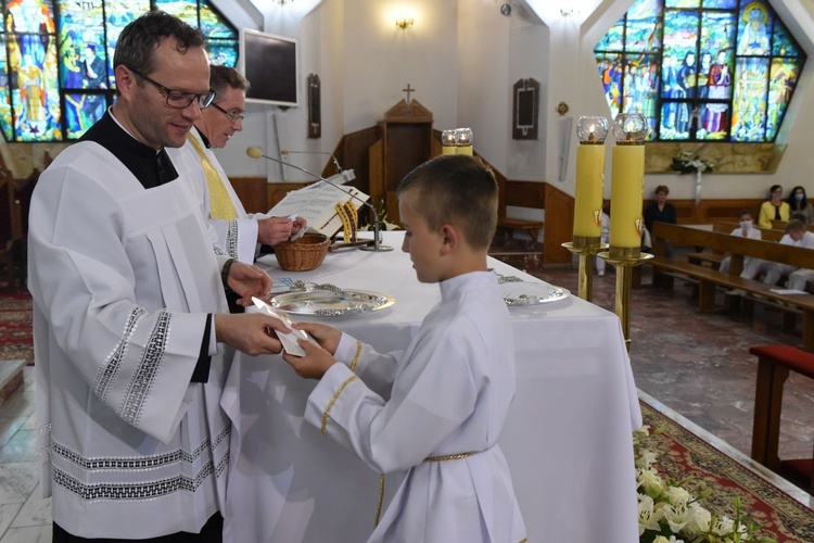 Straż Honorowa w Chomranicach