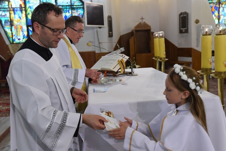 Straż Honorowa w Chomranicach