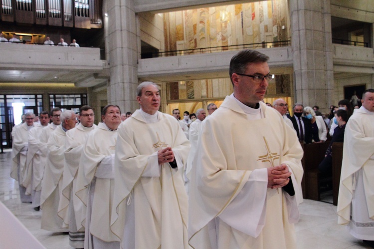 Błogosławieństwo nowych nadzwyczajnych szafarzy Komunii Świętej 2020