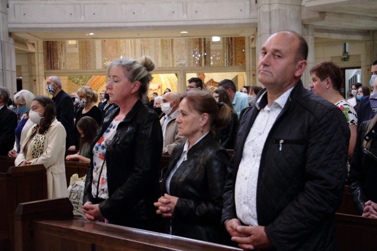 Błogosławieństwo nowych nadzwyczajnych szafarzy Komunii Świętej 2020