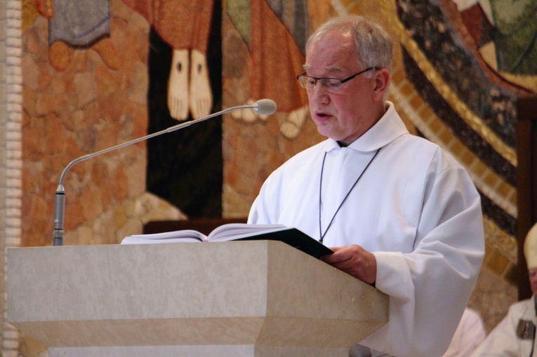 Błogosławieństwo nowych nadzwyczajnych szafarzy Komunii Świętej 2020