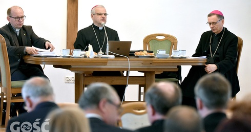 Obrady rady duszpasterskiej diecezji świdnickiej