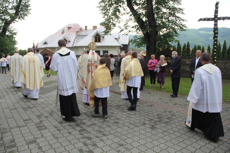 Łącko. 800-lecie parafii i 300. rocznica konsekracji kościoła