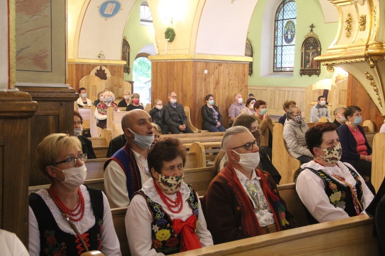 Łącko. 800-lecie parafii i 300. rocznica konsekracji kościoła
