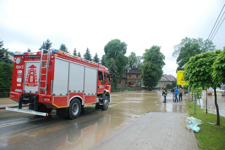 Zalane centrum Łapanowa