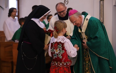 Abp Jędraszewski: Przyszłość i siła polskiego narodu zależą od rodzin i od wychowania dzieci