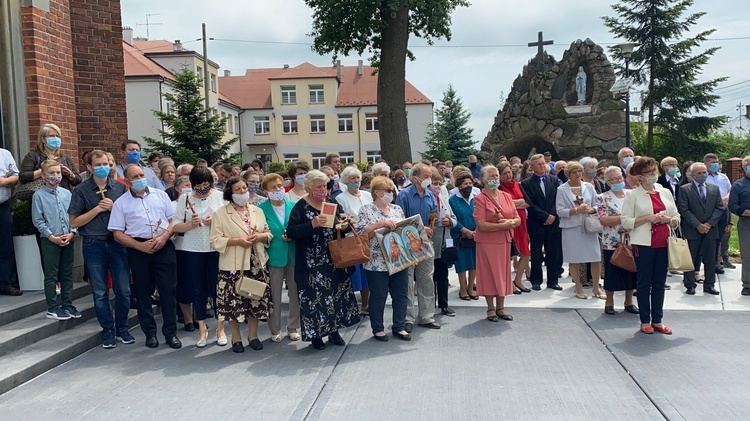 Błogosławieni o. Michał i o. Zbigniew w Woli Rzędzińskiej