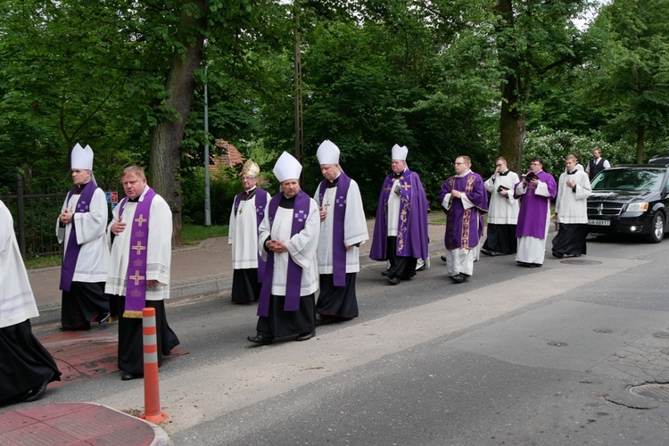 Pogrzeb śp. Mieczysława Adamczyka