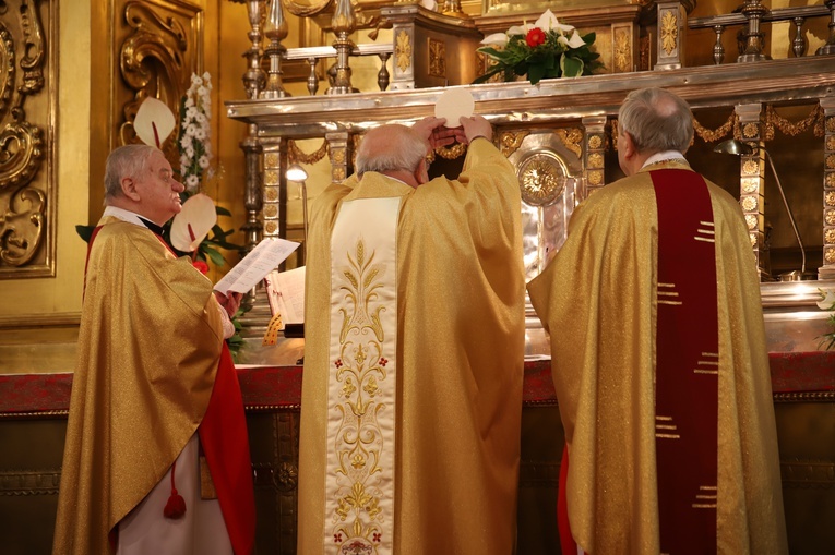 Msza św. w 57. rocznicę święceń kapłańskich kard. Stanisława Dziwisza