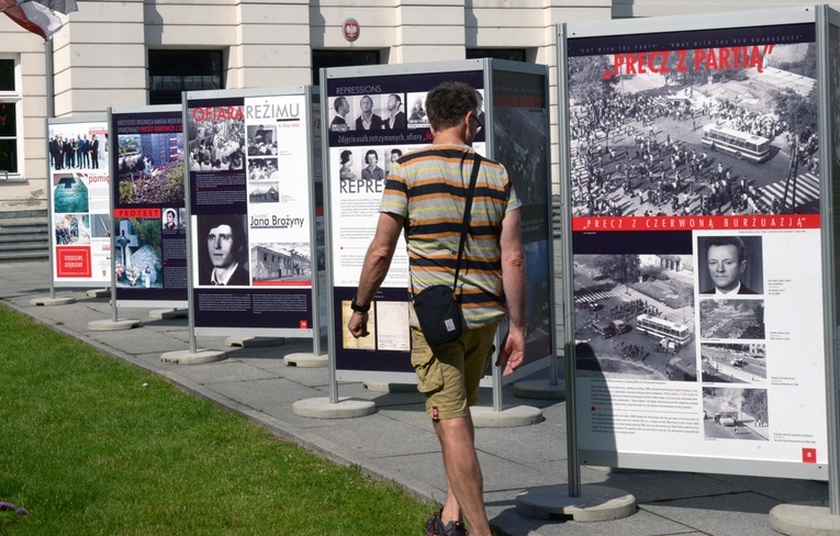 Ekspozycja przypomina wydarzenia radomskiego czerwca 1976 roku.