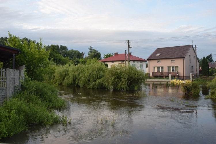 Podtopienia w Bobrownikach