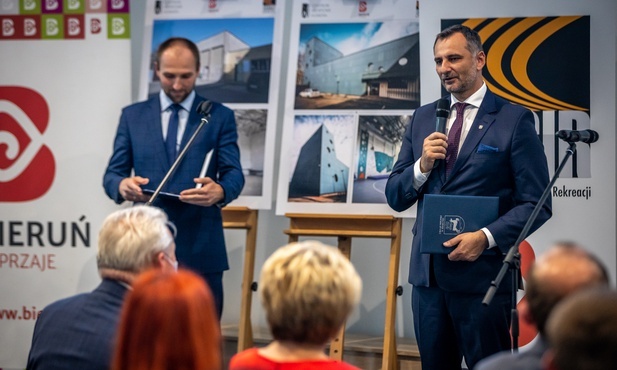Bieruń. Otwarto nowe centrum sportowe "Adrenalina"