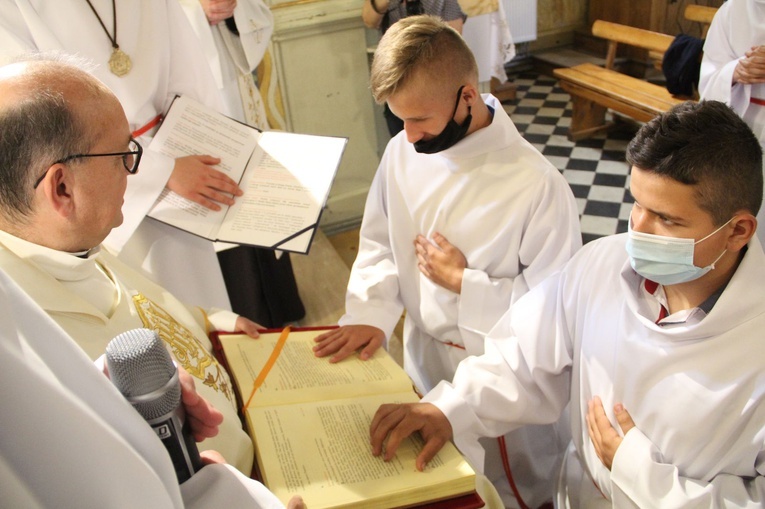 Błogosławieństwo lektorów w Ujanowicach