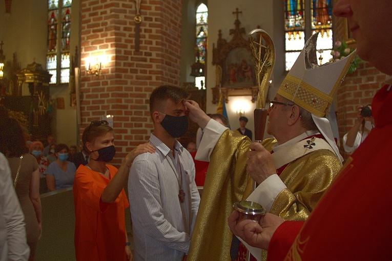 Bierzmowanie w puckiej farze 2020 r.