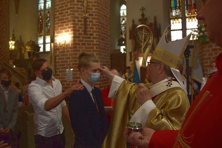 Bierzmowanie w puckiej farze 2020 r.