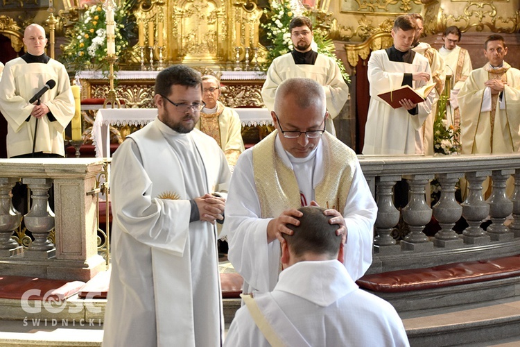 Święcenia kapłańskie ks. Dominika Sroki SJ