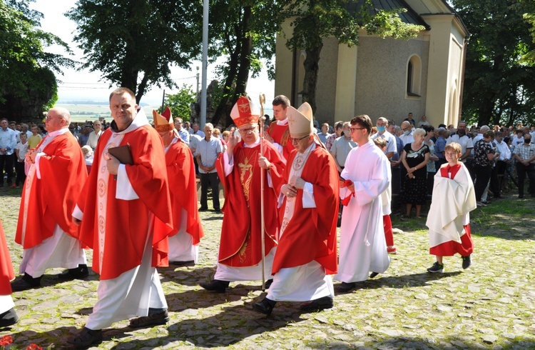 Pielgrzymka mężczyzn i młodzieńców na Górę Świętej Anny