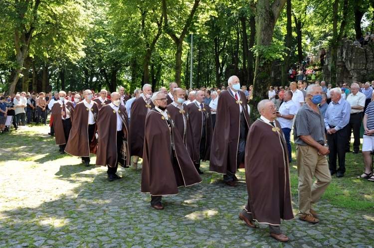 Pielgrzymka mężczyzn i młodzieńców na Górę Świętej Anny