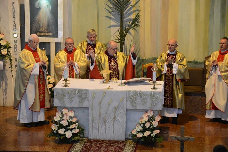 Krapkowice. Święcenia diakonów stałych