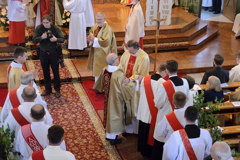 Krapkowice. Święcenia diakonów stałych