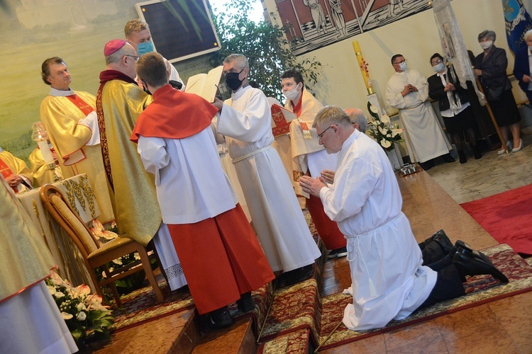 Krapkowice. Święcenia diakonów stałych