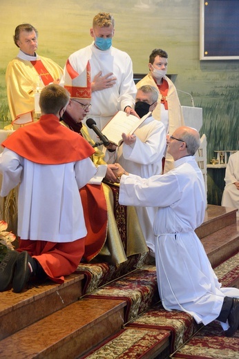 Krapkowice. Święcenia diakonów stałych