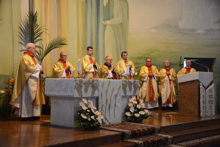 Krapkowice. Święcenia diakonów stałych