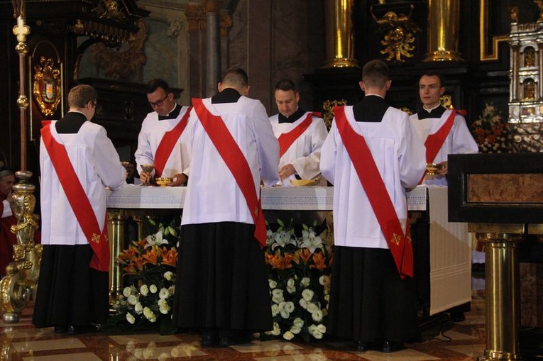 Święcenia biskupie ks. Adama Baba