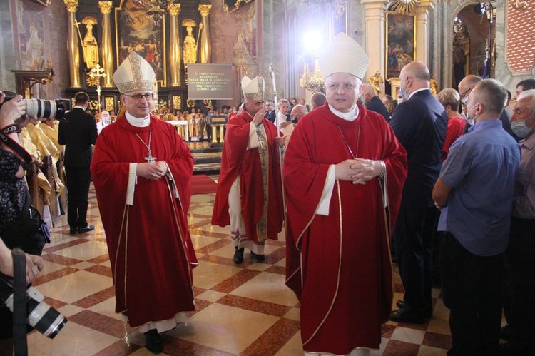 Święcenia biskupie ks. Adama Baba