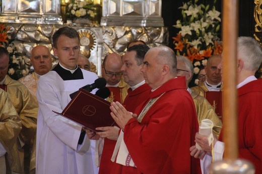 Święcenia biskupie ks. Adama Baba
