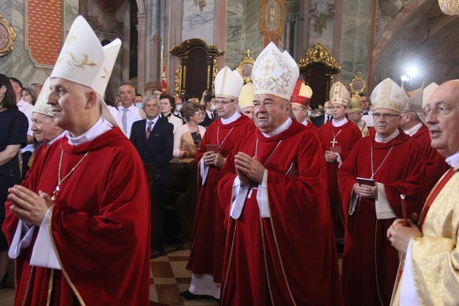 Święcenia biskupie ks. Adama Baba