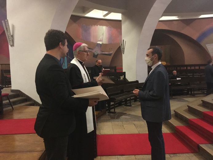 Zmiany personalne w parafiach archidiecezji katowickiej 
