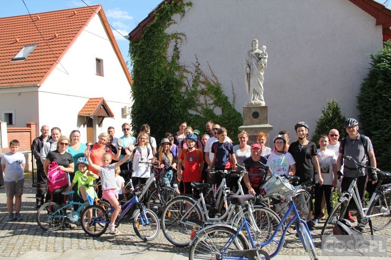 Pielgrzymka rowerowa z Żar do Otynia