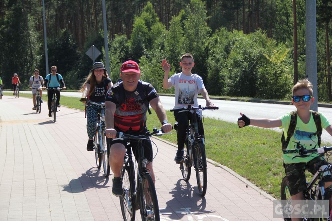 Pielgrzymka rowerowa z Żar do Otynia