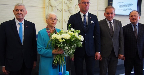 Grażyna Rzymkowska przez 45 lat była dyrektorem Muzeum-Zamku w Oporowie.
