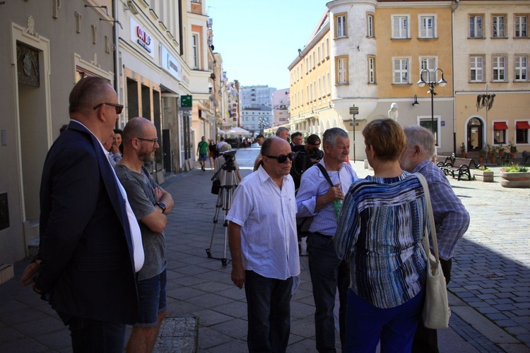 Tu rodziła się Solidarność. Wystawa na opolskim rynku