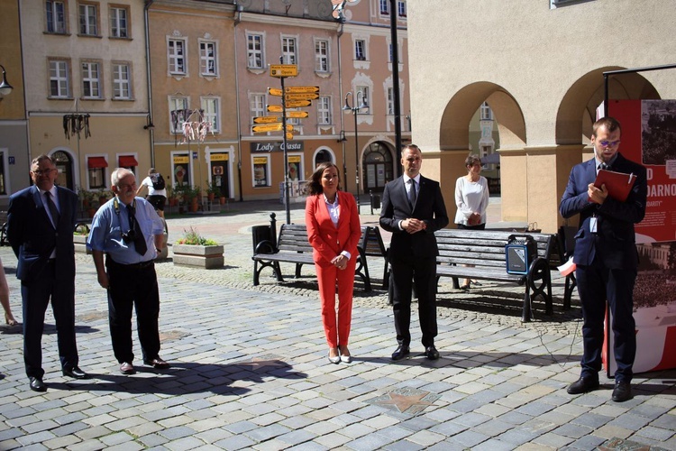 Tu rodziła się Solidarność. Wystawa na opolskim rynku