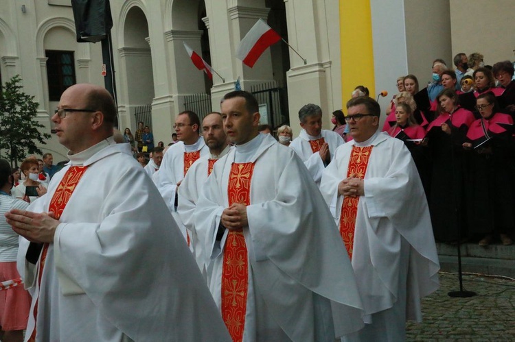 Uroczystości ku czci Matki Bożej Płaczącej