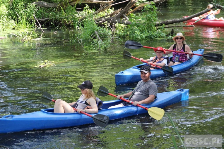 Spływ kajakowy Domowego Kościoła