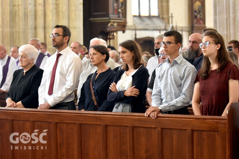 Strzegom. Eksporta ciała ks. Marka Żmudy